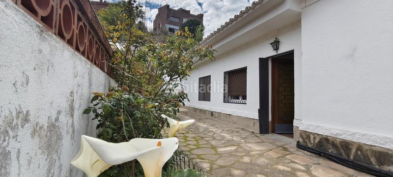 Foto d9157edb-800e-428a-9412-09daa87eae4e. Haus mit kamin heizung parking in Cervelló