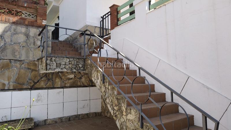 Foto db6bd714-6a55-47bc-8a99-a38abba4d89a. Haus mit kamin heizung parking in Cervelló