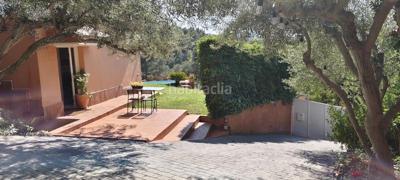 Foto 379d9bdb-6f82-4864-bffa-60961275e6fb. Maison avec cheminée chauffage parking piscine dans Cervelló