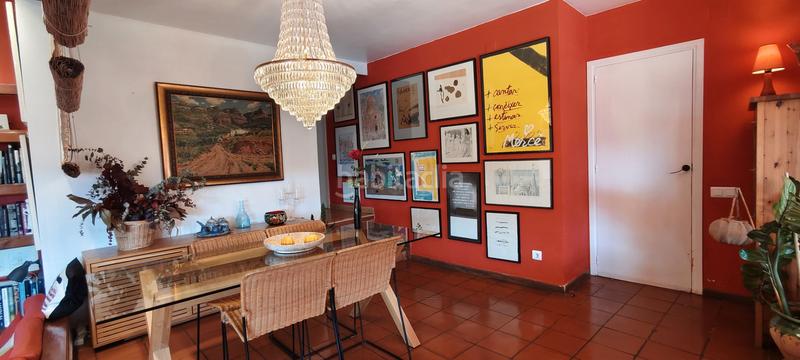 Foto 3e14e0d6-9ee3-4699-b2ac-77064388e40b. Maison avec cheminée chauffage parking piscine dans Cervelló