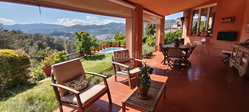 Foto 633aab55-bafc-4cb1-8245-800e1efd5845. Maison avec cheminée chauffage parking piscine dans Cervelló