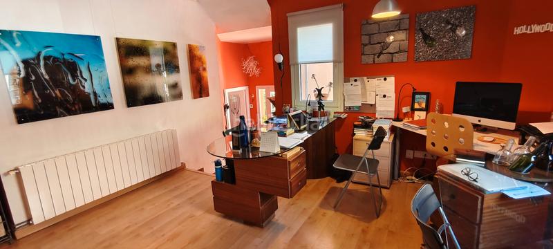 Foto 721ff8c9-5602-4992-be18-fe5fd4b6fa6d. Maison avec cheminée chauffage parking piscine dans Cervelló