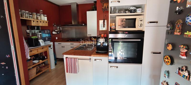 Foto 78f90fe0-1159-4750-8ebf-de3d0c859ca3. Maison avec cheminée chauffage parking piscine dans Cervelló