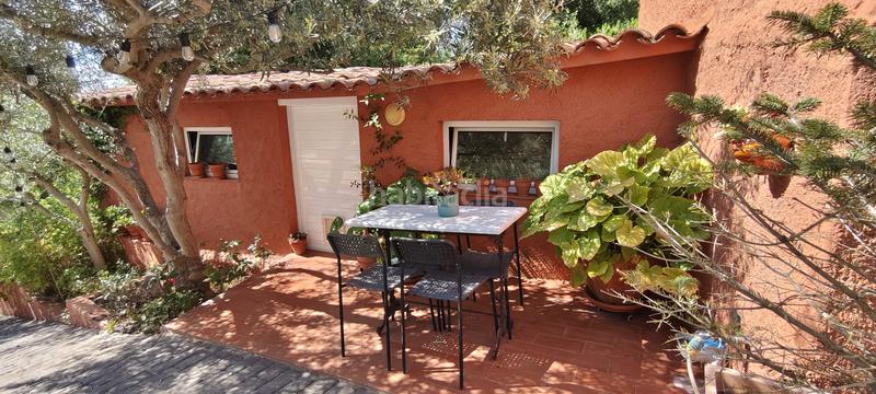 Foto bfbce600-f8e2-4859-8e56-5985f73f0092. Maison avec cheminée chauffage parking piscine dans Cervelló