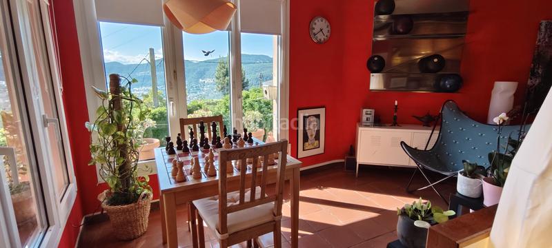 Foto dcb6eff2-a190-4846-a339-9d7430e30fbc. Maison avec cheminée chauffage parking piscine dans Cervelló