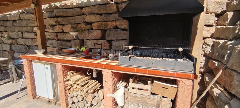 Foto fde75c3b-4a87-41a9-bd41-5eac589d4f6a. Maison avec cheminée chauffage parking piscine dans Cervelló