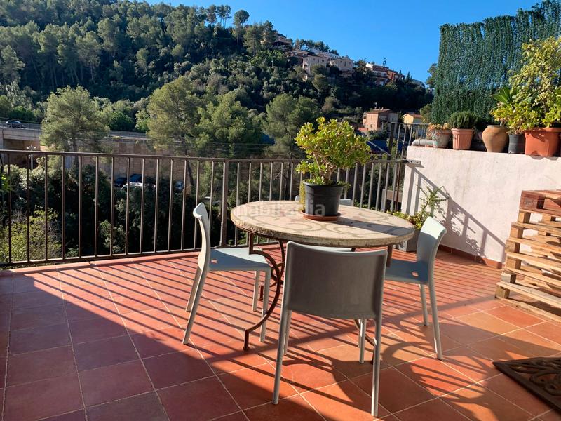 Foto 55503f27-9014-49d4-b846-a8910ab5d1e7. Haus mit heizung parking in Cervelló