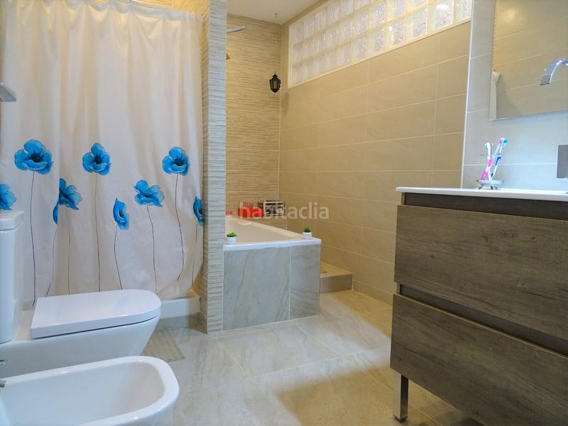 Foto a23cf9ea-2ab6-46c0-a1dc-a23c4dbb5c31. Haus mit heizung parking in Cervelló