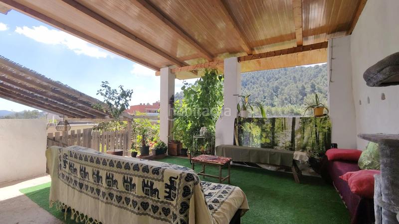 Foto ffa35338-0d60-4650-a9f1-36b0c429fa44. Haus mit heizung parking in Cervelló