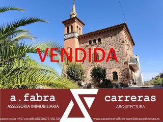 Haus in Cervelló. Casa modernista en cervelló