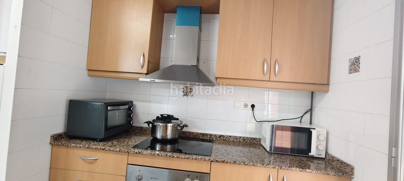 Foto a6b75338-875d-49db-929e-d5b22021930c. Pis amb calefacció aparcament a Cervelló