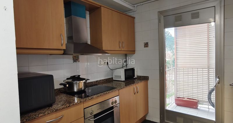 Foto ceccdc8c-135e-46a1-b8c2-7871f91e2156. Pis amb calefacció aparcament a Cervelló