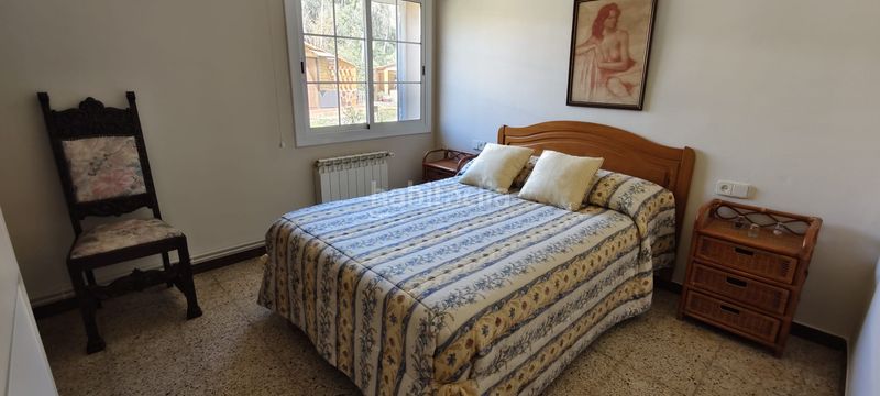 Foto 131a5aef-8651-4ff1-a5d0-03b4ed3eb5eb. Casa amb xemeneia calefacció aparcament piscina a Cervelló