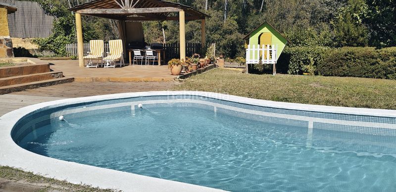 Foto 458bb3c2-c3cf-4ebb-892b-01b8dfa957c5. Casa amb xemeneia calefacció aparcament piscina a Cervelló