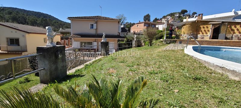 Foto 5d6f120f-ed68-4acf-922c-e919e4d3d9ca. Casa amb xemeneia calefacció aparcament piscina a Cervelló