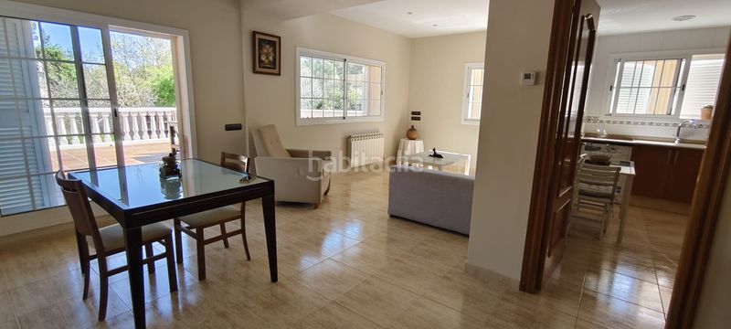 Foto 9559c40c-4dce-4468-b554-4d41aa2740b2. Casa amb xemeneia calefacció aparcament piscina a Cervelló