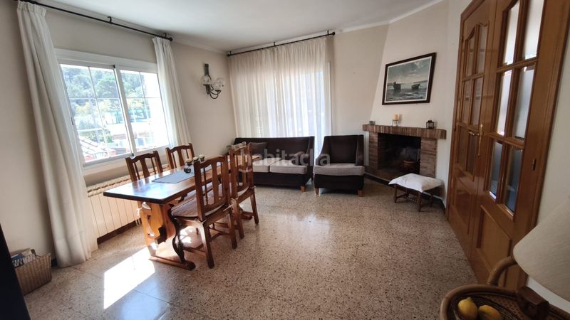 Foto e6117806-d5b7-43e1-a5fa-750be398ad27. Casa amb xemeneia calefacció aparcament piscina a Cervelló