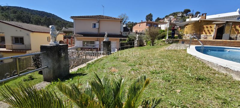 Foto ed4be41c-4811-49e6-8df4-1678638e7a59. Casa amb xemeneia calefacció aparcament piscina a Cervelló