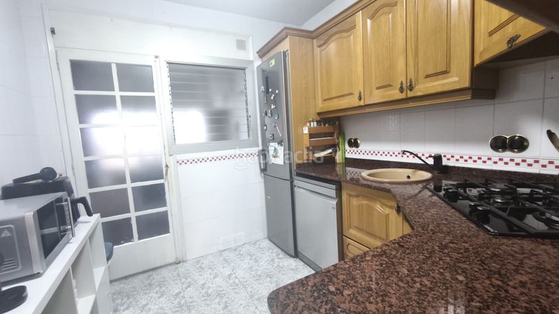 Foto c9923247-da22-4675-a877-9f870b0957f9. Casa adossada amb calefacció aparcament a Cervelló