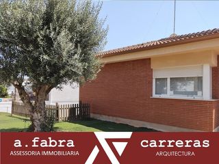 Maison à Cervelló. Casa urbanizacion can castany