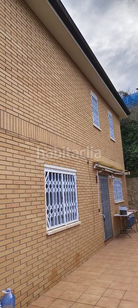 Foto 7f3b57ad-fbbe-48b1-8689-457a22f7a1c9. House with parking in Cervelló
