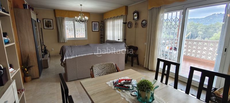 Foto cebf9649-1522-4982-99c3-64ad5d9a0728. House with parking in Cervelló