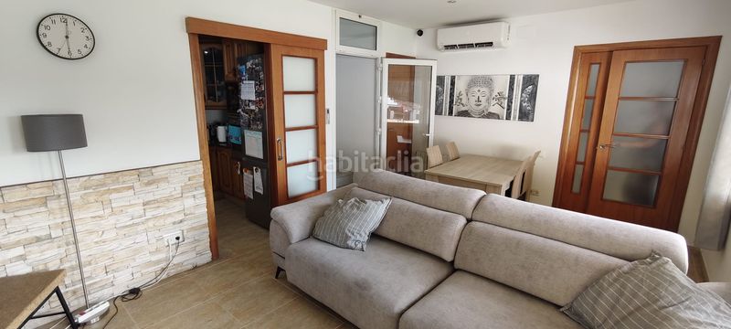 Foto 082a7479-e7a2-4f65-8b50-695757107cbb. Casa amb xemeneia calefacció aparcament a Cervelló