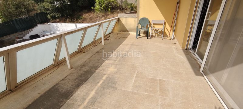 Foto 5a968221-376e-4a60-9822-55e58a93e2ab. Casa amb xemeneia calefacció aparcament a Cervelló