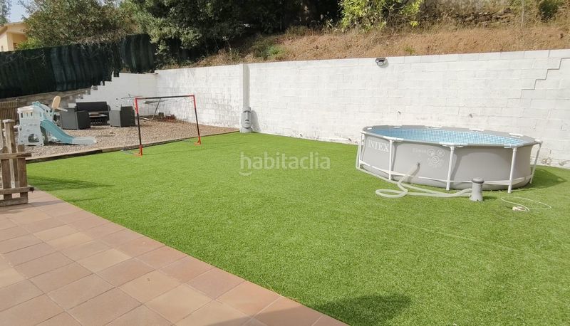 Foto b81c4394-c1f6-4f38-b72b-76a2bbfdd976. Casa amb xemeneia calefacció aparcament a Cervelló