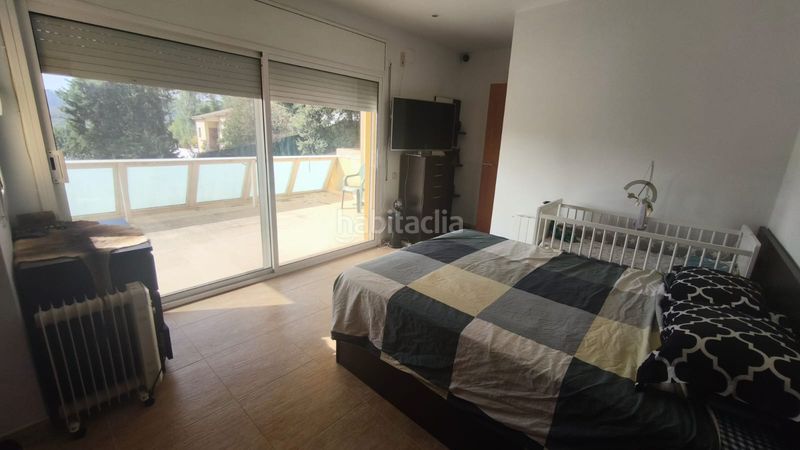 Foto f3ab97aa-9be4-468e-adb1-7a41e941f351. Casa amb xemeneia calefacció aparcament a Cervelló