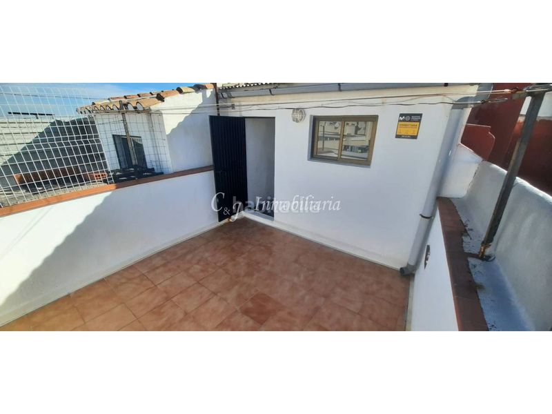 Foto 3a625ab4-2ef7-4289-b45f-cbff0bf6646c. Casa a Onda