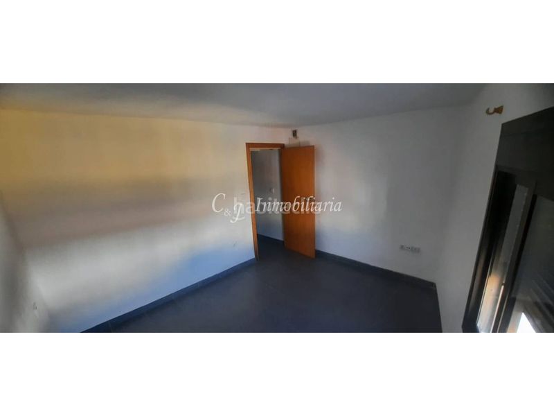 Foto 436e7381-b33c-4d0c-8cab-020cf4f1dc43. Casa a Onda