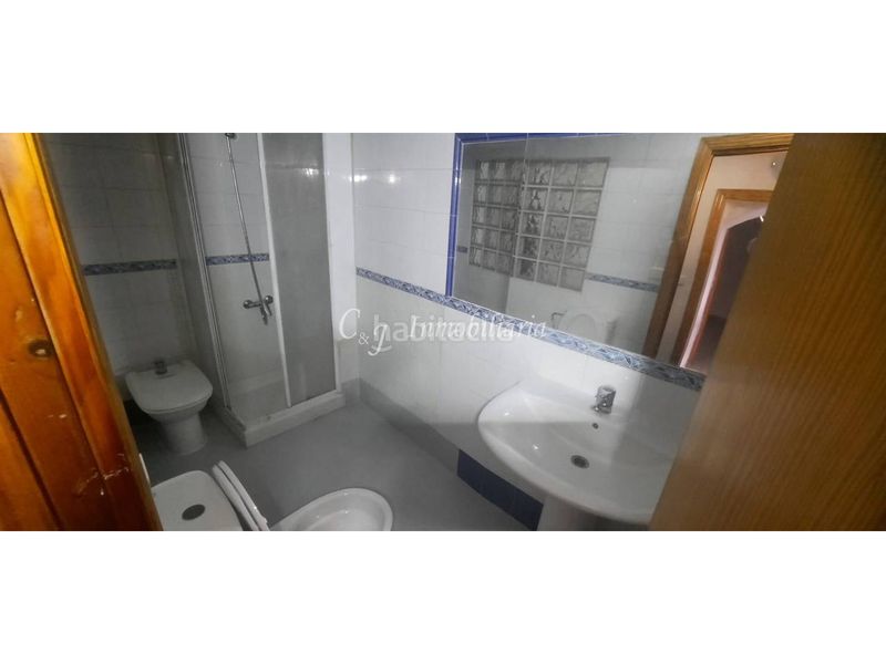 Foto 757162cc-c14c-4faf-95d0-97f1f70566aa. Casa a Onda