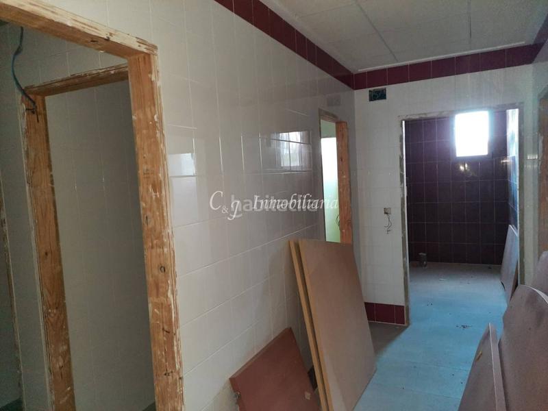 Foto 39f83a28-4ee3-40b4-91ce-73d868433f13. Locale commerciale in Albalat dels Tarongers