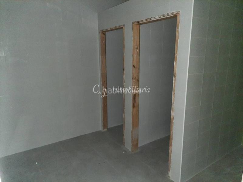 Foto 4dd4daf3-b441-43d9-9039-5c898aff8776. Locale commerciale in Albalat dels Tarongers
