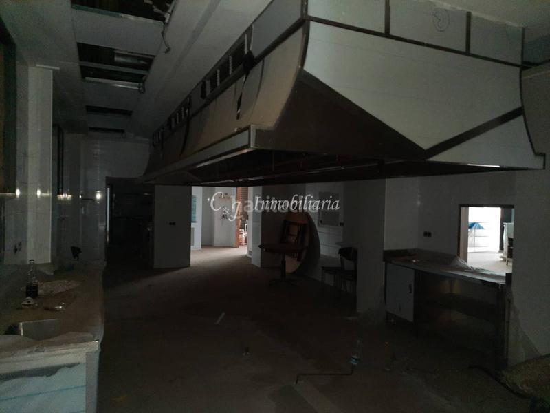 Foto d49c46d6-609d-4cd7-8136-fb1015520067. Locale commerciale in Albalat dels Tarongers