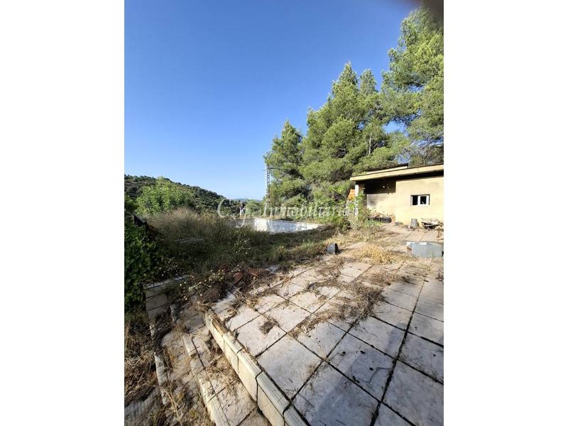 Foto b147235f-16bd-4c7e-87ab-4fe5bdf88bc2. Chalet avec parking piscine dans Torres Torres
