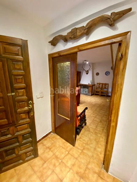 Foto 046683a0-cc26-46cd-9edb-b1b81f865c6e. Xalet amb piscina a Trillo