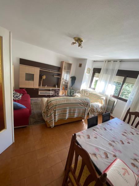 Foto 514c25b8-773a-4edb-a920-f82d2087d4fd. Pis amb calefacció aparcament a Brihuega