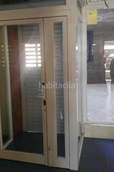 Foto 876e22af-f740-41a9-9037-6558811d8f82. Locale commerciale in Valleaguado-La Cañada Coslada