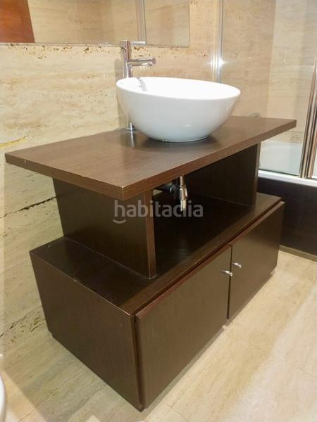 Foto 53215a18-53fe-4a25-890f-7e591915e744. Pis amb aparcament piscina a Yebes - valdeluz Yebes