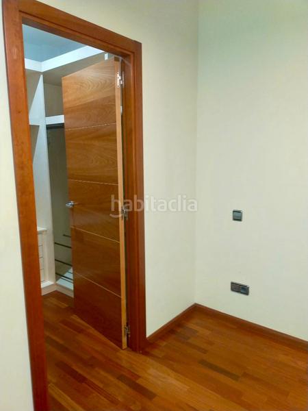 Foto b1e022b1-1ceb-4fdf-965d-14ed39a110db. Pis amb aparcament piscina a Yebes - valdeluz Yebes