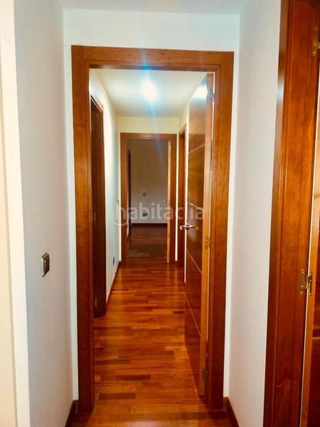 Foto e0b5971b-5aec-49aa-8dcf-c31b811667c0. Pis amb aparcament piscina a Yebes - valdeluz Yebes