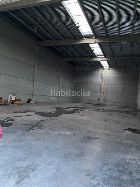 Foto 193935e9-1e18-492f-8a80-673e97c6f4a0. Bâtiment à usage industriel dans Fontanar