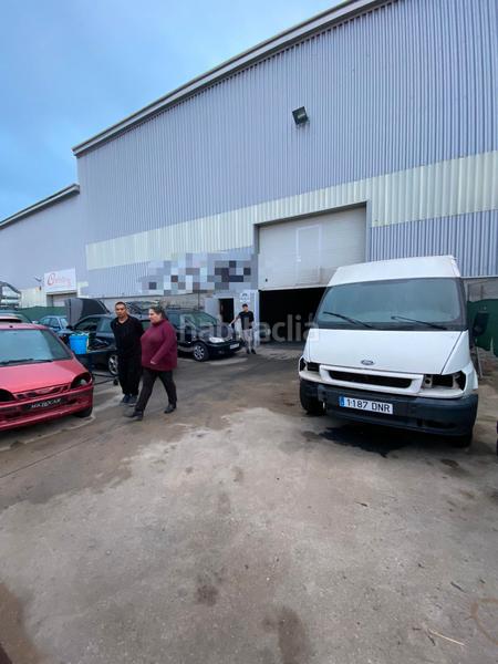 Foto 7559b664-083c-4f74-b85f-6c7492f0f2e4. Bâtiment à usage industriel dans Fontanar