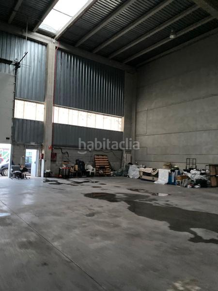 Foto 96551639-3c2c-47b4-94f5-bc982cc5b909. Bâtiment à usage industriel dans Fontanar