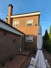 Chalet in Pioz. Oportunidad única en pioz
