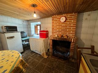 Casa a Cantalojas. Oportunidad unica de casa a reformar en cantalojas