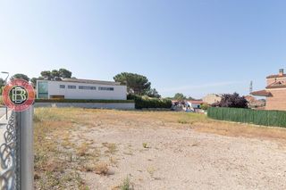 Terreno residenziale in Calle Viuda Sabater 40
