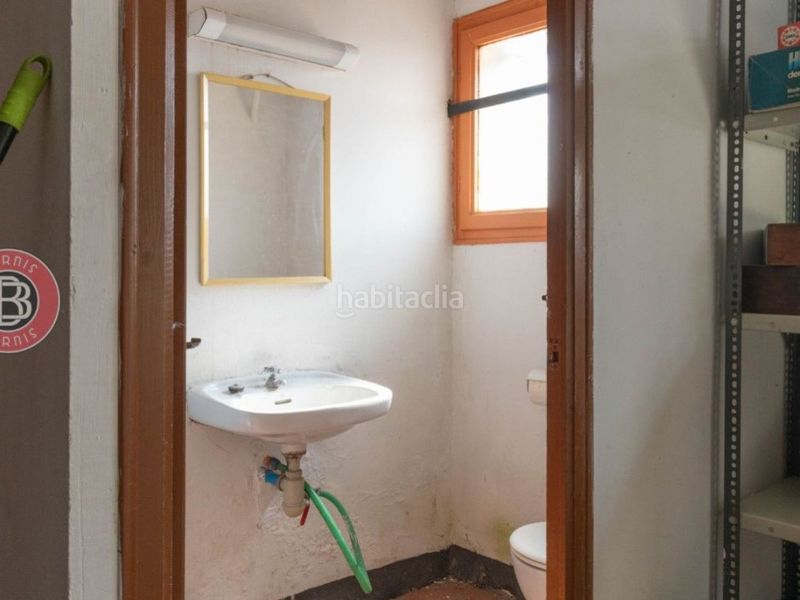 Foto aa81dc29-48cd-4bc8-a7d3-bd4d3604f5ed. Local comercial en calle de la plaça 19 en Piera